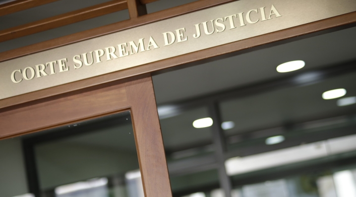 Corte investigará congresistas por nombramientos en la DIAN Corte investigará congresistas por nombramientos en la DIAN