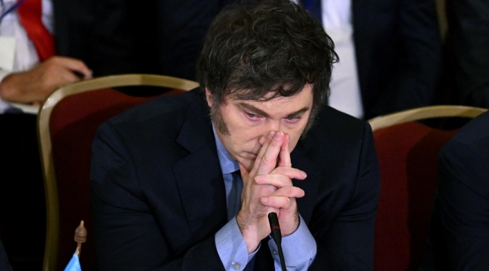 Javier Milei promocionó cripto que movió millones y luego se derrumbó Javier Milei promocionó cripto que movió millones y luego se derrumbó