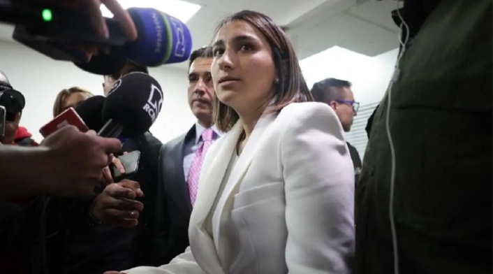 Laura Sarabia Laura Sarabia