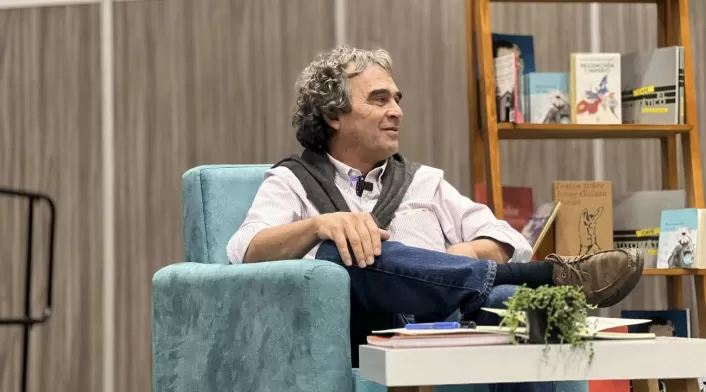 Qué tiene que ver Sergio Fajardo con un ícono de Medellín Sergio Fajardo, cuyo padre construyó el edificio Coltejer de Medellín