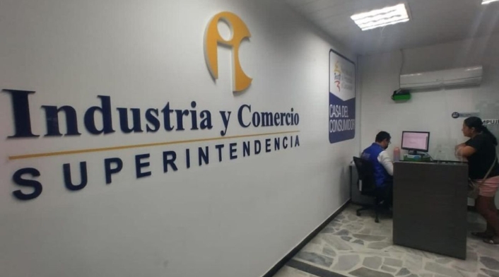 Superintendencia de Industria y Comercio Superintendencia de Industria y Comercio