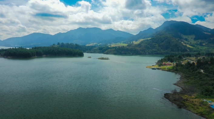CAR mantiene alerta en Cundinamarca por niveles de embalses Embalse del Neusa, uno de los que se mantiene en alerta en Cundinamarca