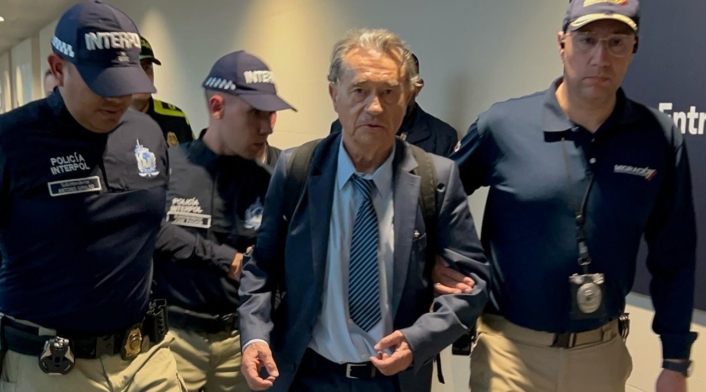 Juez legaliza la captura de Carlos Ledher, su abogada dice que no hay procesos en su contra