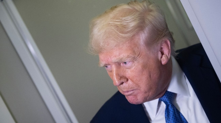 Trump ordenó el despliegue de un destructor en el Golfo de México para combatir el narcotráfico. Trump ordenó el despliegue de un destructor en el Golfo de México para combatir el narcotráfico.
