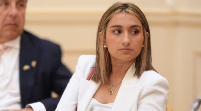 Laura Sarabia Laura SarabiaLaura Sarabia