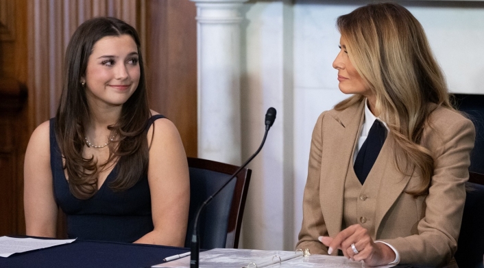 Reapareció Melania Trump en la Casa Blanca