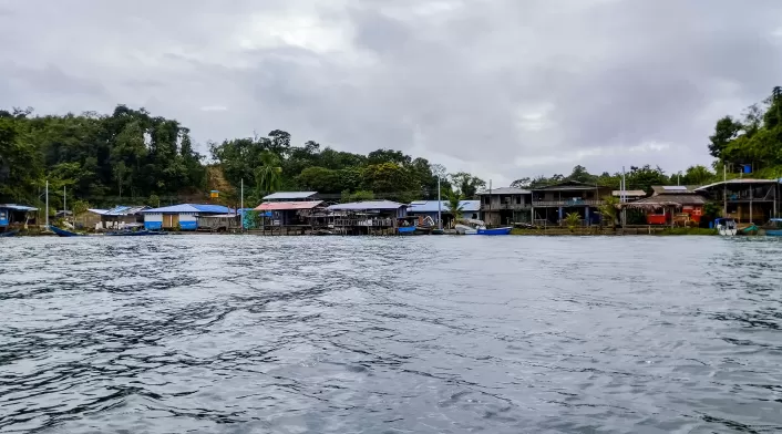 Océano Pacífico - marea alta - mar - Colombia