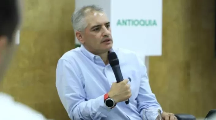Andrés Julián Rendón Andrés Julián Rendón