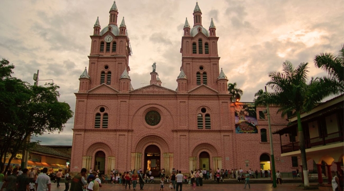 Basílica del Señor de los Milagros Basílica del Señor de los Milagros
