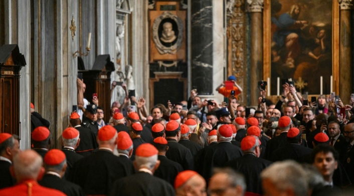 Conclave Conclave