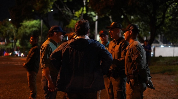 Alcalde Eder convoca Consejo de Seguridad tras ataque a la Policía en Cali. Alcalde Eder convoca Consejo de Seguridad tras ataque a la Policía en Cali.