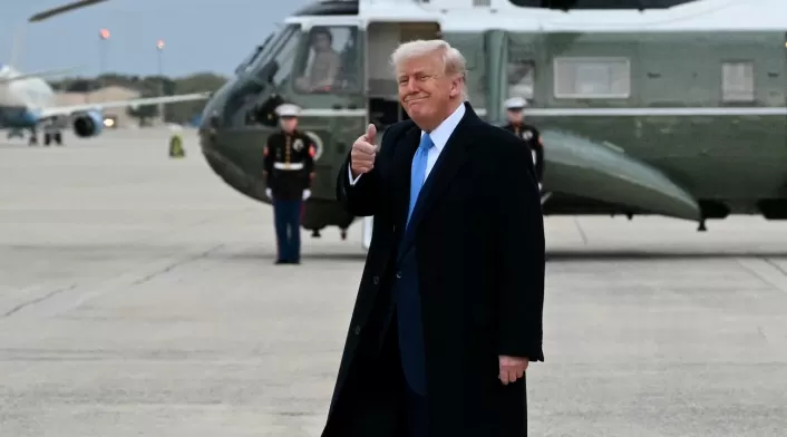 Corte Suprema de EE.UU. permite deportación sumaria de Trump