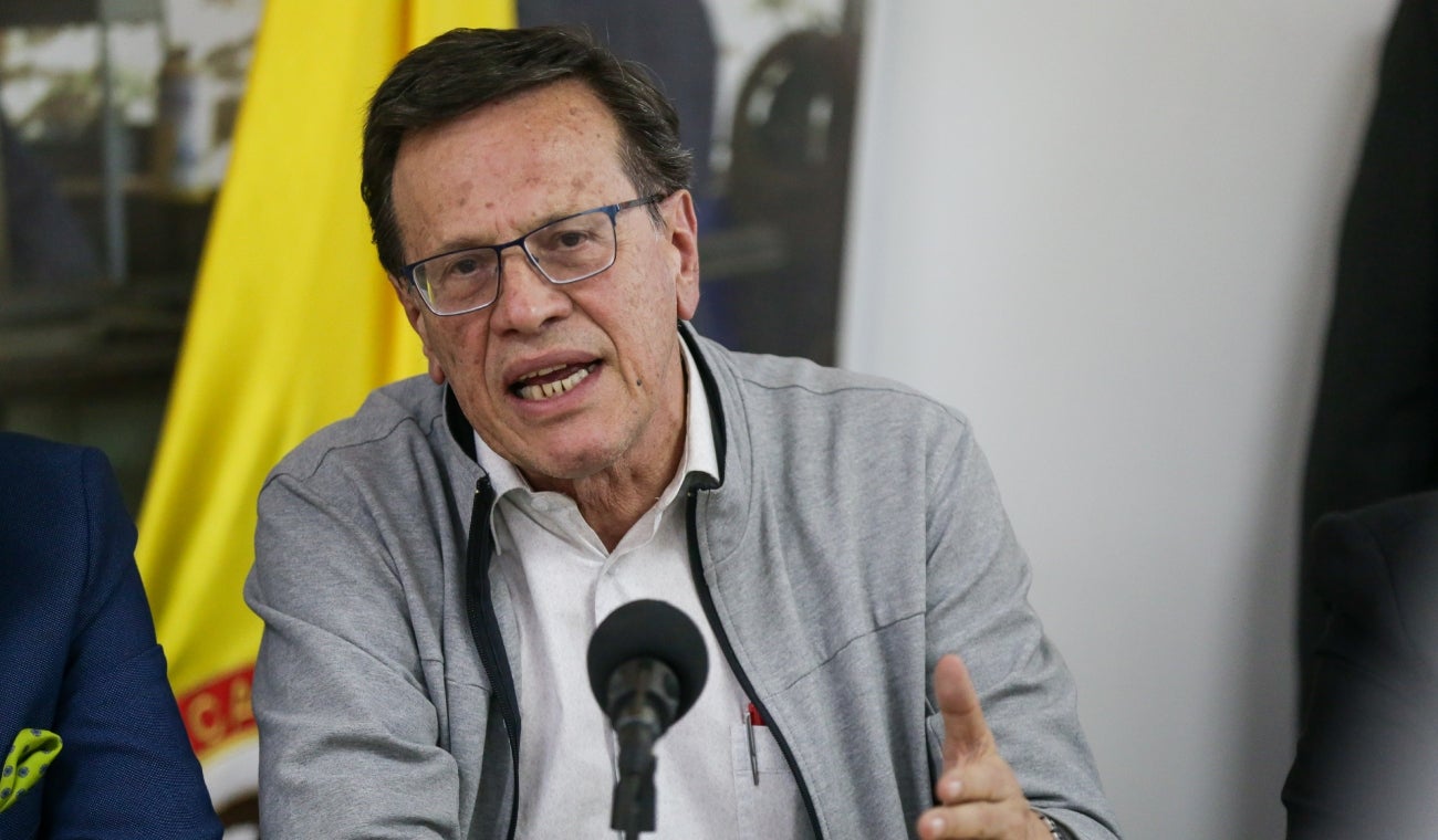 Fabio Arias Giraldo Fabio Arias Giraldo