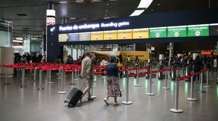 Pasajeros aeropuerto El Dorado Pasajeros aeropuerto El Dorado