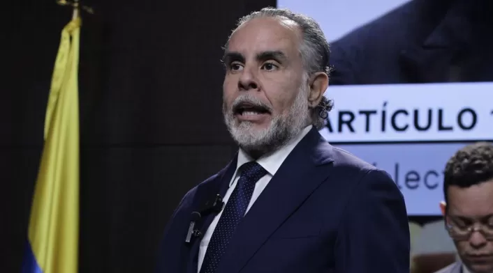 Armando Benedetti, ministro del Interior, sobre la consulta popular y la reforma laboral Armando Benedetti, ministro del Interior, sobre la consulta popular y la reforma laboral