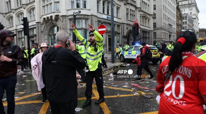 Atropellamiento masivo en celebración del Liverpool Atropellamiento masivo en celebración del Liverpool