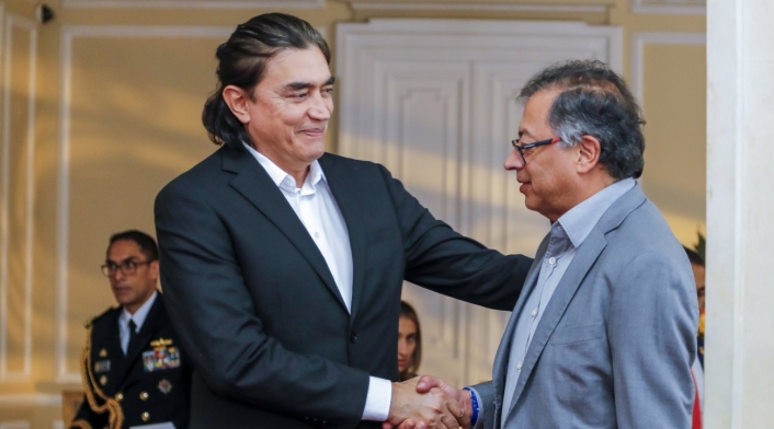 Gustavo Bolívar y Gustavo Petro, en la Casa de Nariño