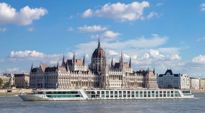 Cruceros por el Danubio Cruceros por el Danubio