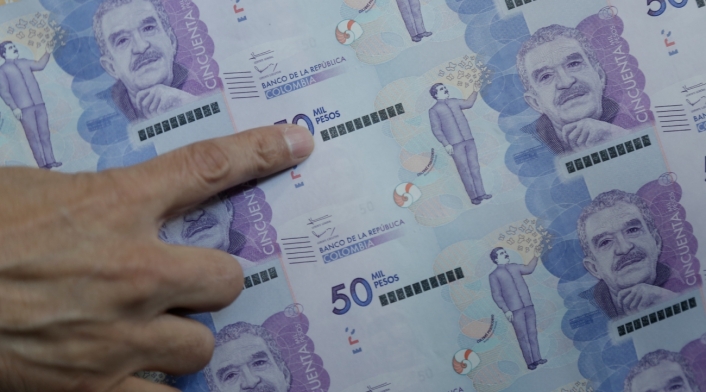Dinero colombiano Dinero colombiano
