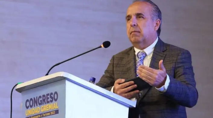 Guillermo Reyes Guillermo Reyes