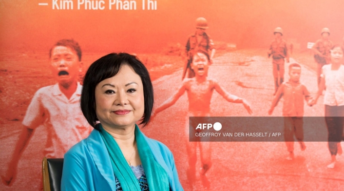 Kim Phuc Phan, niña del napalm Kim Phuc Phan, niña del napalm