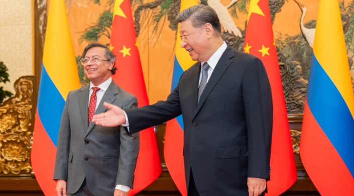 Petro y Xi Jinping Petro y Xi Jinping