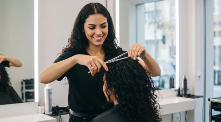 Por qué se recomienda cortarse el cabello en luna creciente Por qué se recomienda cortarse el cabello en luna creciente