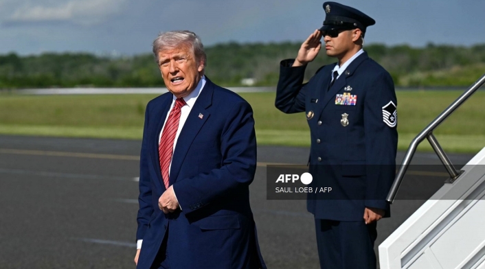 Trump desafía a los jueces y pide seguir deportando migrantes Trump desafía a los jueces y pide seguir deportando migrantes