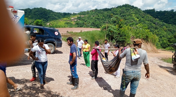 Campesinos heridos por drones en el Catatumbo.