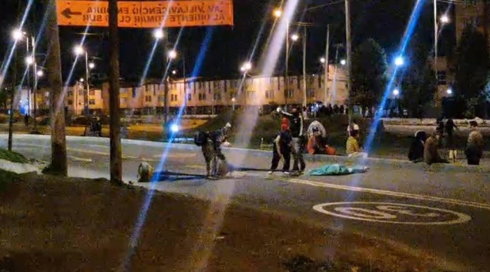 Foto: caos y desmanes, así cerró la primera jornada de paro en Bogotá.