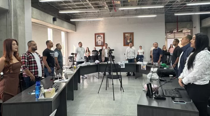 Investigación contra 12 concejales de La Estrella se traslada a Bogotá por presuntas irregularidades en elección del secretario. Poder Preferente solicitado para evitar presiones y supervigilancia administrativa activada. Investigación contra 12 concejales de La Estrella se traslada a Bogotá por presuntas irregularidades en elección del secretario. Poder Preferente solicitado para evitar presiones y supervigilancia administrativa activada.