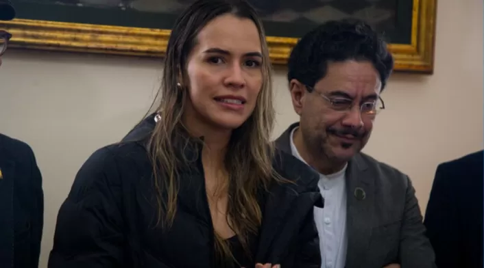María Fernanda Carrascal María Fernanda Carrascal