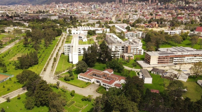 Universidad Nacional Universidad Nacional
