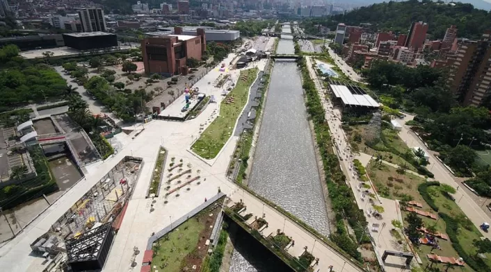 Parques del Río Medellín: el proyecto que reconectó la ciudad con su río
