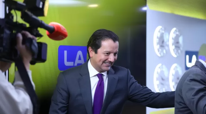 David Luna en Tribuna RCN hablando para La FM