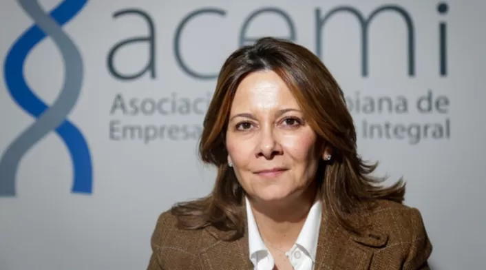 Ana María Vesga, presidenta de ACEMI, critica decreto de reforma a la salud: "No resuelve problemas de acceso a medicamentos y citas médicas" Ana María Vesga, presidenta de ACEMI, critica decreto de reforma a la salud: "No resuelve problemas de acceso a medicamentos y citas médicas"