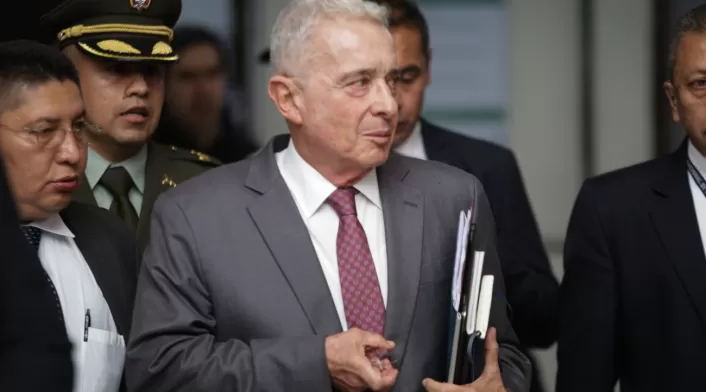 Álvaro Uribe Álvaro Uribe