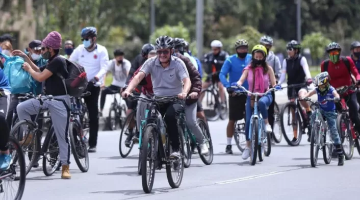 Desfile del 20 de julio en Bogotá: ¿Se suspenderá la ciclovía dominical? IDRD confirma ajustes en el recorrido. Desfile del 20 de julio en Bogotá: ¿Se suspenderá la ciclovía dominical? IDRD confirma ajustes en el recorrido.