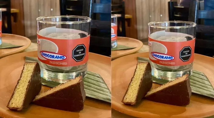 Destaca el cóctel de Chocorramo con ron, elaborado con ponqué Chocoramo cubierto de chocolate 