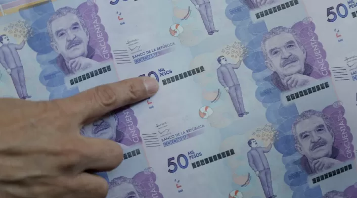 Dinero colombiano Dinero colombiano