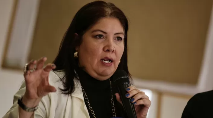 Alejandra Barrios Alejandra Barrios