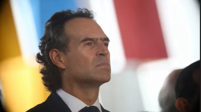Alcalde de Medellín alerta por video falso creado con inteligencia artificial para promover estafa financiera