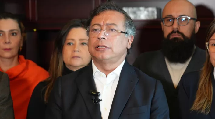 Gustavo Petro Gustavo Petro