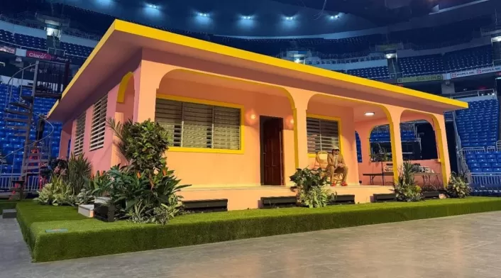 La historia detrás de la casa que Bad Bunny mostró en su concierto en Puerto Rico La historia detrás de la casa que Bad Bunny mostró en su concierto en Puerto Rico