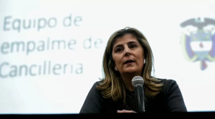 Laura Gil renuncia como embajadora de Colombia en Austria para unirse a la OEA. Laura Gil renuncia como embajadora de Colombia en Austria para unirse a la OEA.