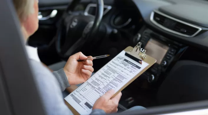 Renueve su licencia de conducción a tiempo para evitar sanciones y mantener al día sus documentos Renueve su licencia de conducción a tiempo para evitar sanciones y mantener al día sus documentos