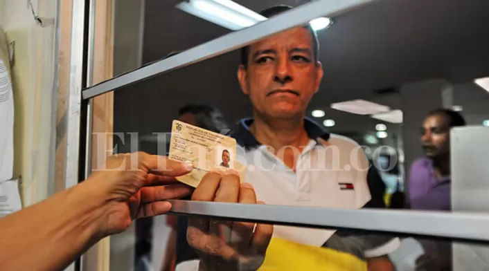 Conocer las fechas de vencimiento, el tipo de licencia y las condiciones según la edad del conductor son aspectos esenciales para circular de manera legal en el país. Conocer las fechas de vencimiento, el tipo de licencia y las condiciones según la edad del conductor son aspectos esenciales para circular de manera legal en el país.