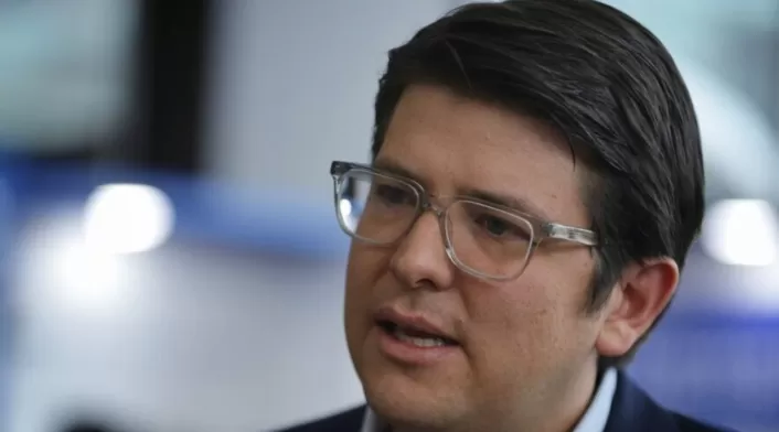 Nuevo parte médico de Miguel Uribe: mejora su estado de salud