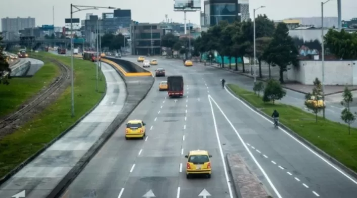 Pico y placa en Bogotá: restricciones y tarifas para evitar multas y reducir la contaminación vehicular en la ciudad. Pico y placa en Bogotá: restricciones y tarifas para evitar multas y reducir la contaminación vehicular en la ciudad.