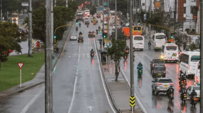 Descubra cómo funciona el pico y placa en Bogotá y evite multas con el programa solidario de la Secretaría de Movilidad Descubra cómo funciona el pico y placa en Bogotá y evite multas con el programa solidario de la Secretaría de Movilidad